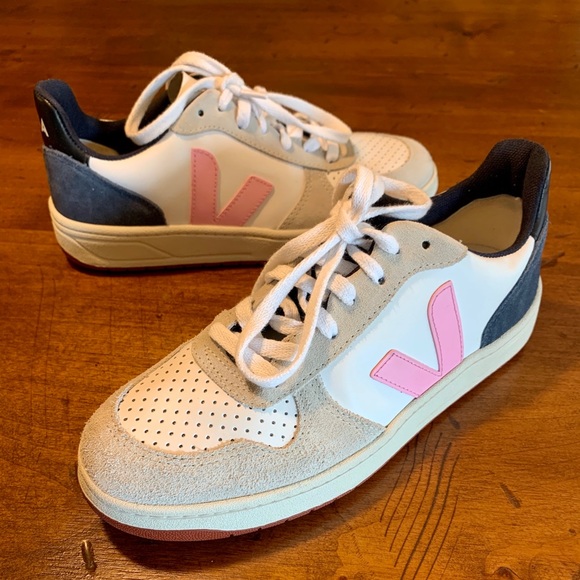 veja pink and navy